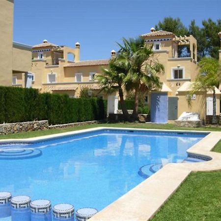 Birdie Apartment Muntanya la Sella Екстериор снимка